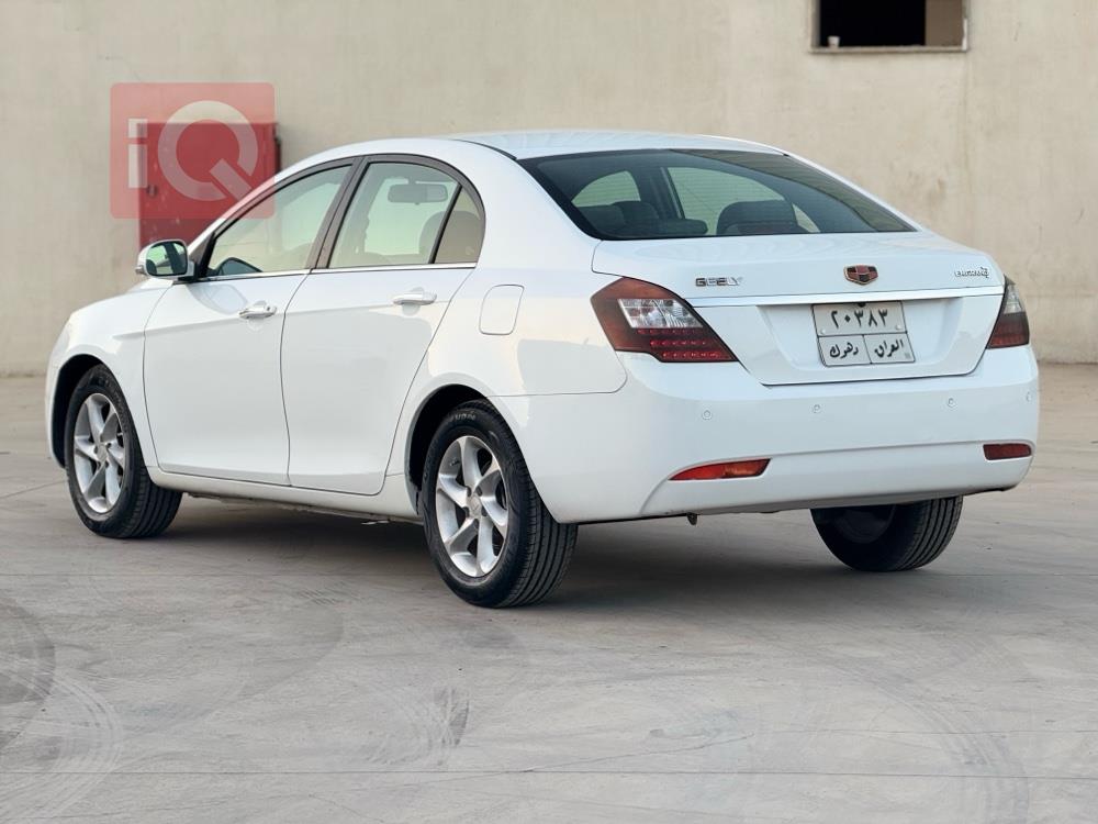Geely Emgrand 7